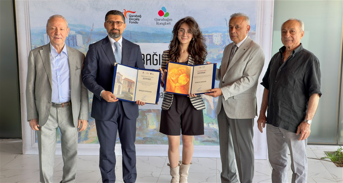 QDF “Qarabağın Rəngləri” (2026) layihəsində iştirak edən gənc rəssamları mükafatlandırdı 