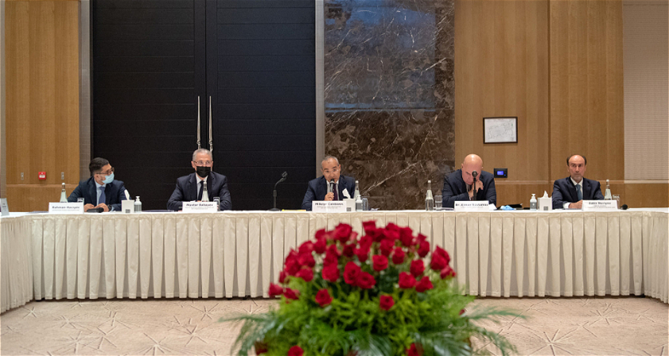 Qarabağ Dirçəliş Fondunun Azərbaycan Banklar Assosiasiyasının Rəyasət Heyətinin üzvləri ilə görüşü keçirilib