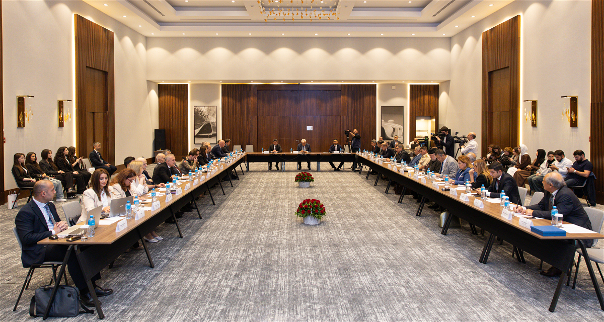 “Qarabağın azad olunması və dirçəlişində ictimai həmrəyliyin rolu” mövzusunda dəyirmi masa keçirilib