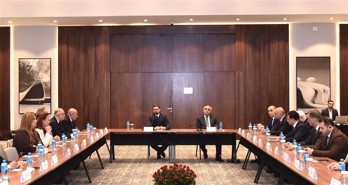 The Karabakh Revival Fund organized a meeting with donors and partners titled “Victorious Azerbaijan: From Triumph to Summit in Five Years”